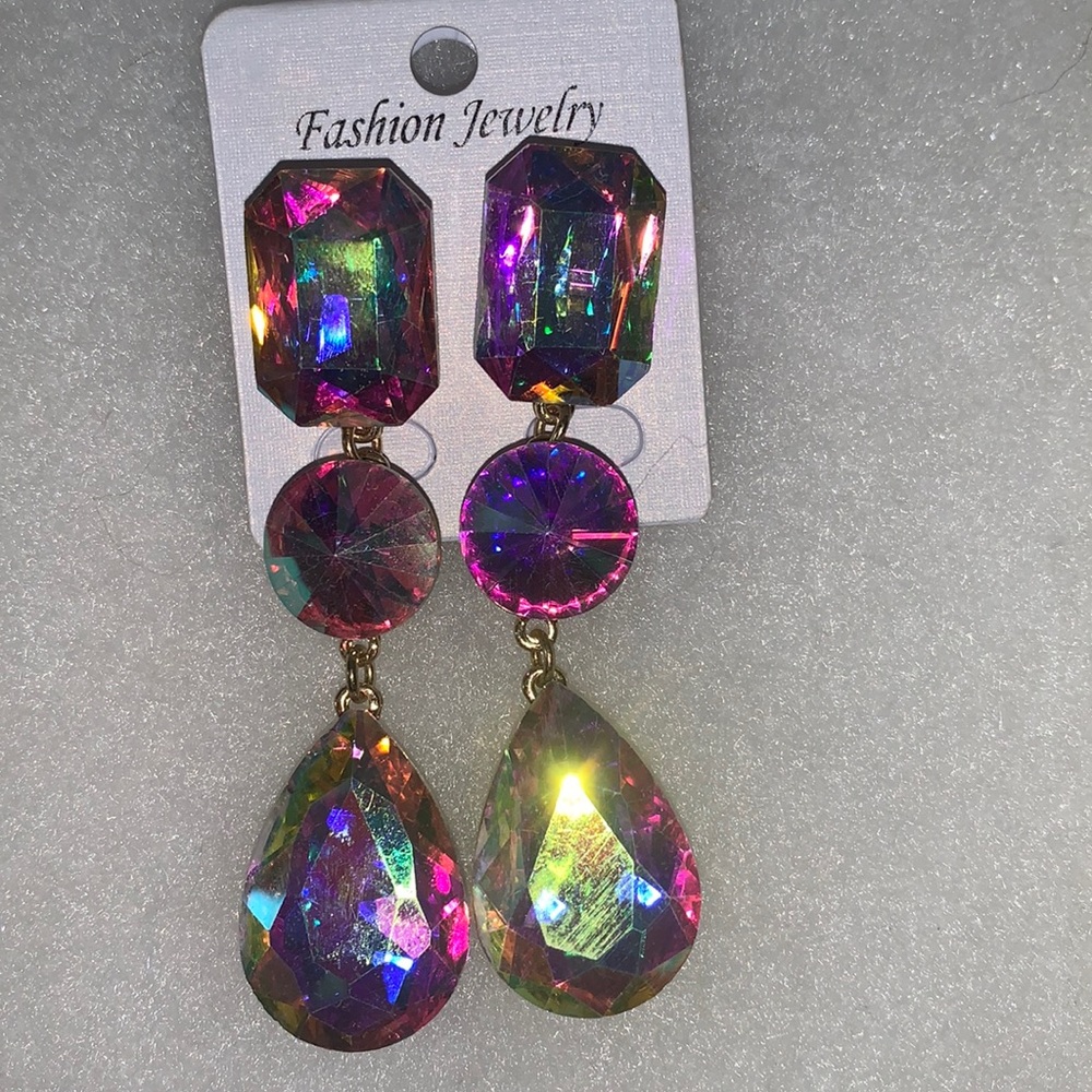 Pageant/Prom AB drop earrings.